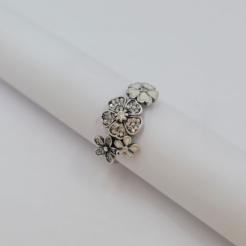 ANILLO DE PLATA 9.25 PARA DAMA CON FORMA DE FLORES