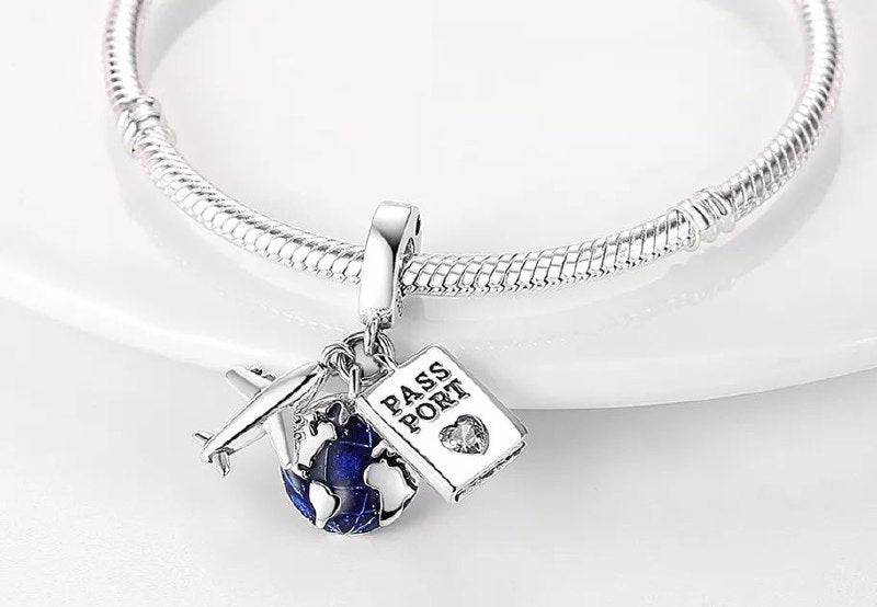 PCHARM4040 REPRESENTANTE DE VIAJE POR EL MUNDO PANDORA PLATA 9.25 AMOR SAN VALENTIN