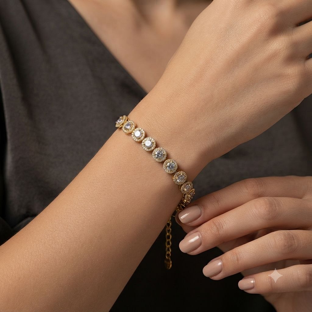 PULSERA DE ENCHAPE PARA DAMA CON DISEÑO DE PIEDRAS BLANCAS