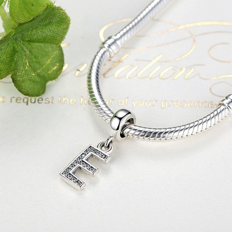 PCHARM792 LETRA E PANDORA PLATA 9.25