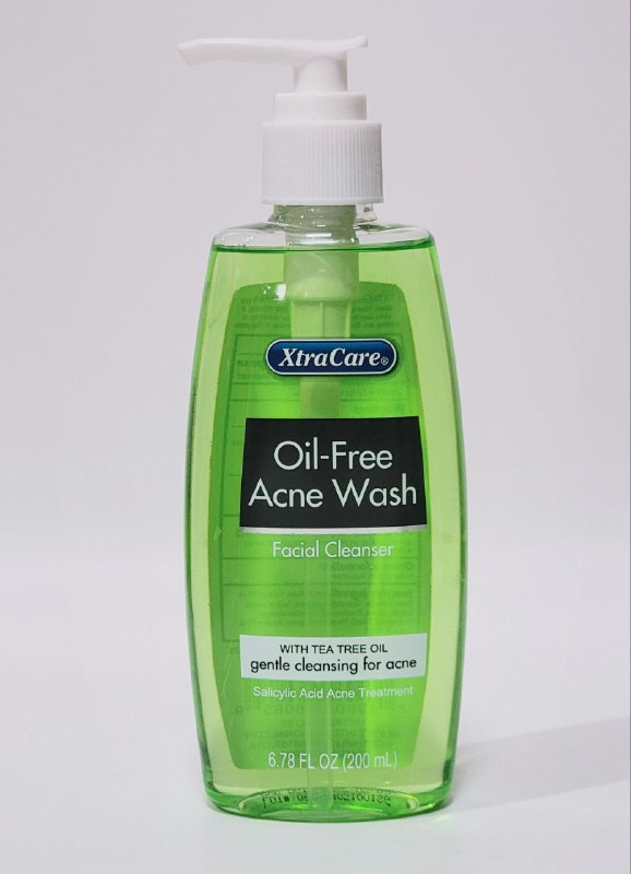 LIMPIADOR FACIAL SIN ACEITE PARA EL ACNE CON ACIDO SALICILICO Y TE DE ARBOL, LIMPIEZA SUAVE DE BROTES EXISTENTE Y PREVIENE FUTUROS, ELIMINA EXCESO DE GRASA E IMPUREZAS XTRACARE 200ML