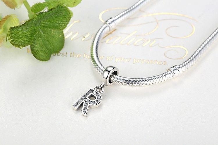 PCHARM4054$R LETRA R PANDORA PLATA 9.25