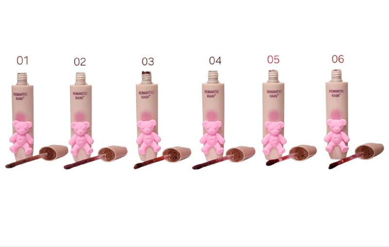 BRILLO LABIAL ESMALTE DE LABIOS DE LARGA DURACION, RESISTENTE AL AGUA ROMANTIC RAIN (DUPE DE GEGE BEAR)