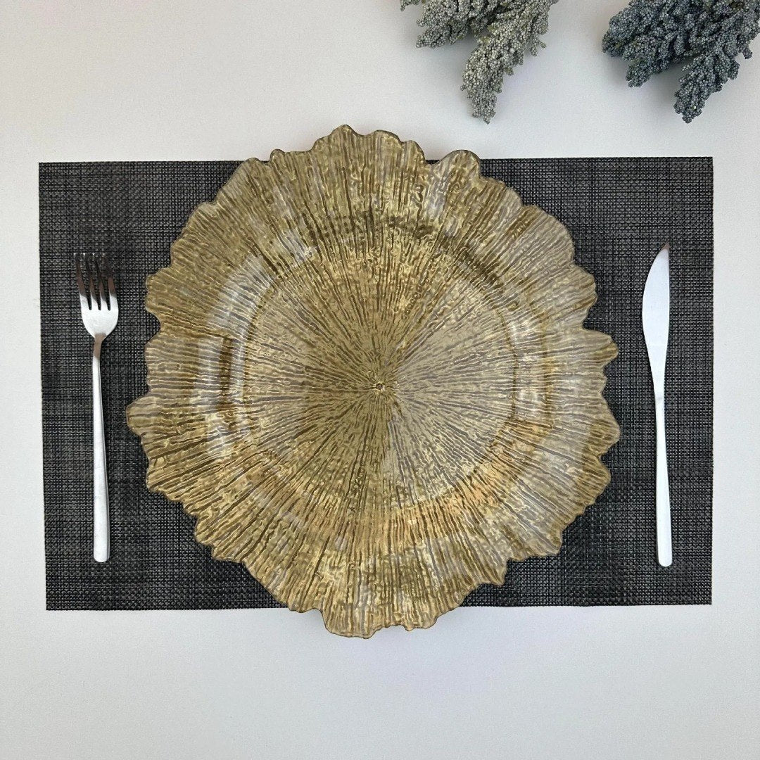 PLATO DE CARGA DECORATIVO DORADO DE PLASTICO 31CM