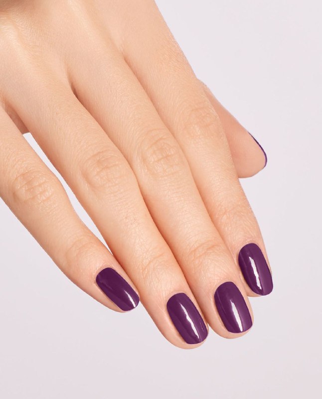 ESMALETE DE UÑAS EN GEL O.P.I NOOBERRY 15ML