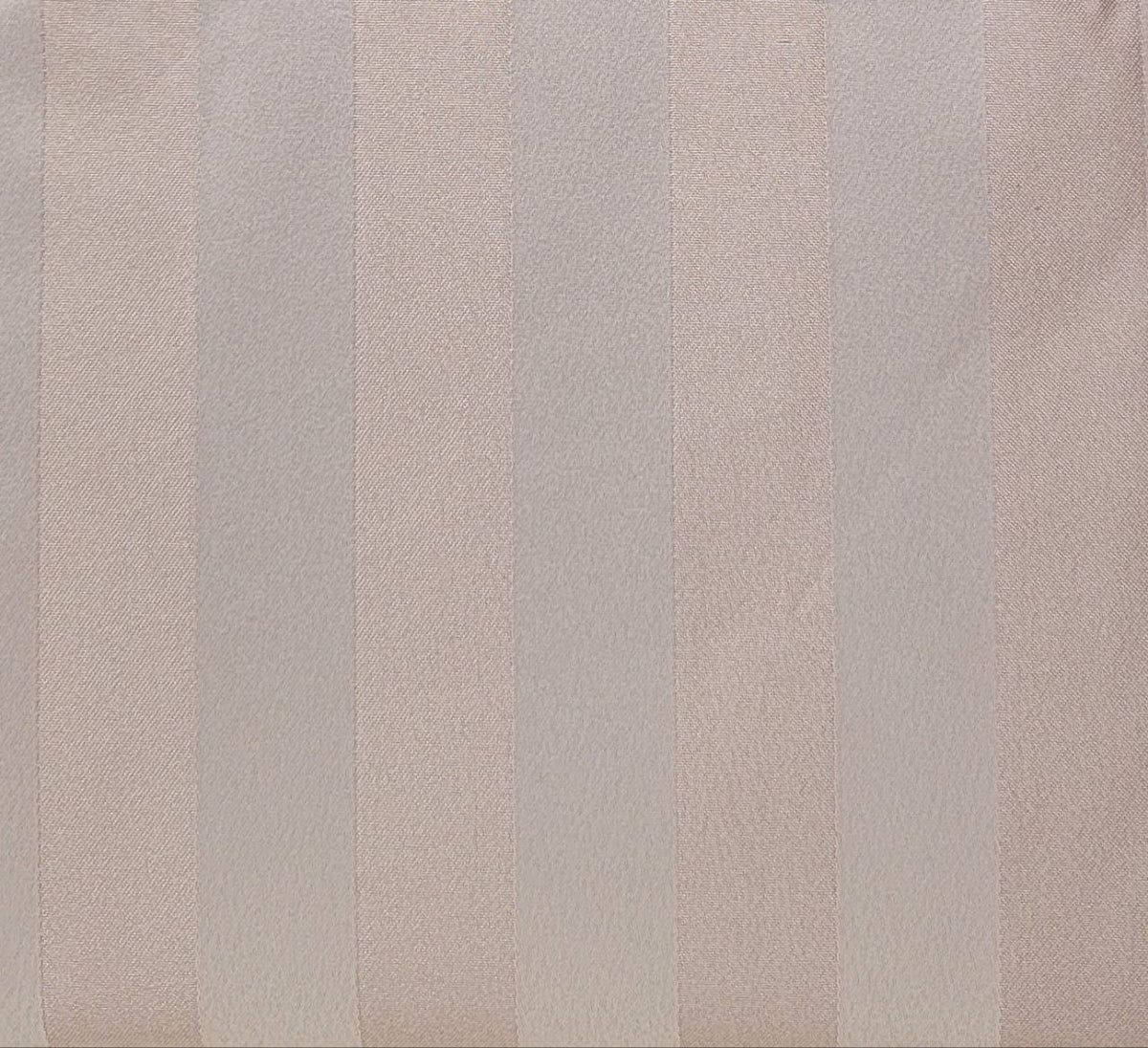 CORTINA OSCURECEDORA BLACKOUT CHIC BOUTIQUE 137X228.5CM