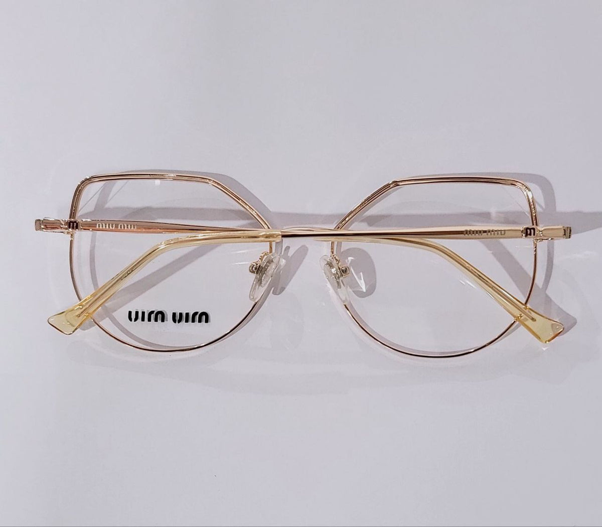 LENTES ORIGINALES PARA GRADUAR MIU MIU