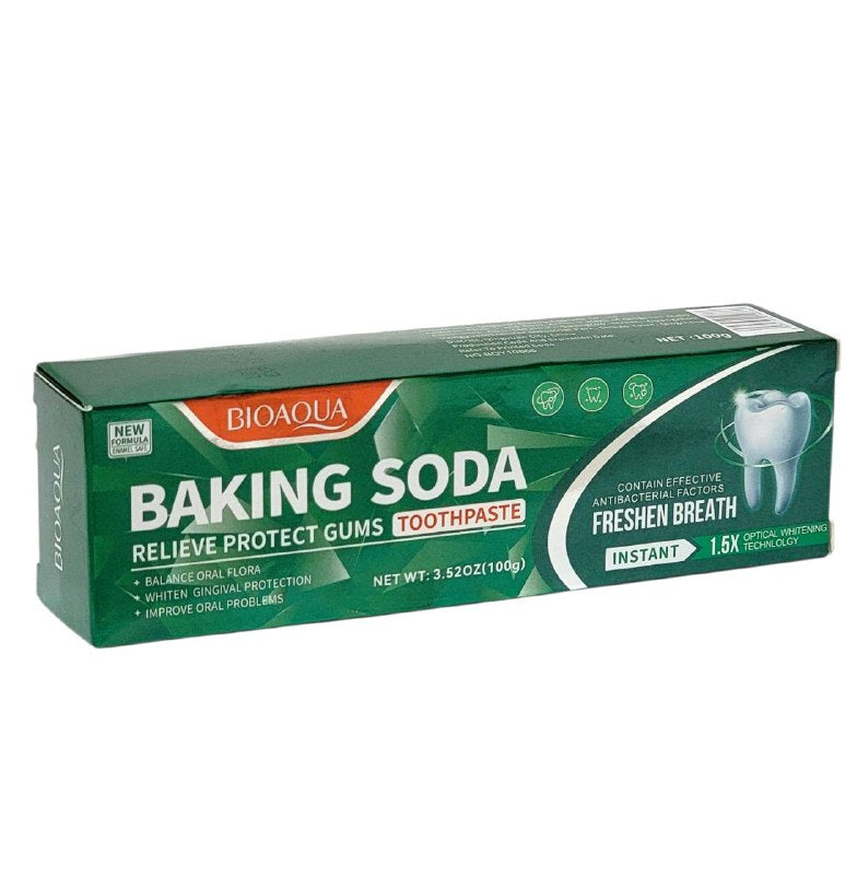 PASTA DE DIENTES, CON BICARBONATO DE SODIO, ALIVIA Y PROTEGE LAS ENVIAS, CREMA SUAVE Y DELICADA, LIMPIA LAS MANCHAS Y EL SARRO Y BLANQUEA LOS DIENTES BIOAQUA 100G