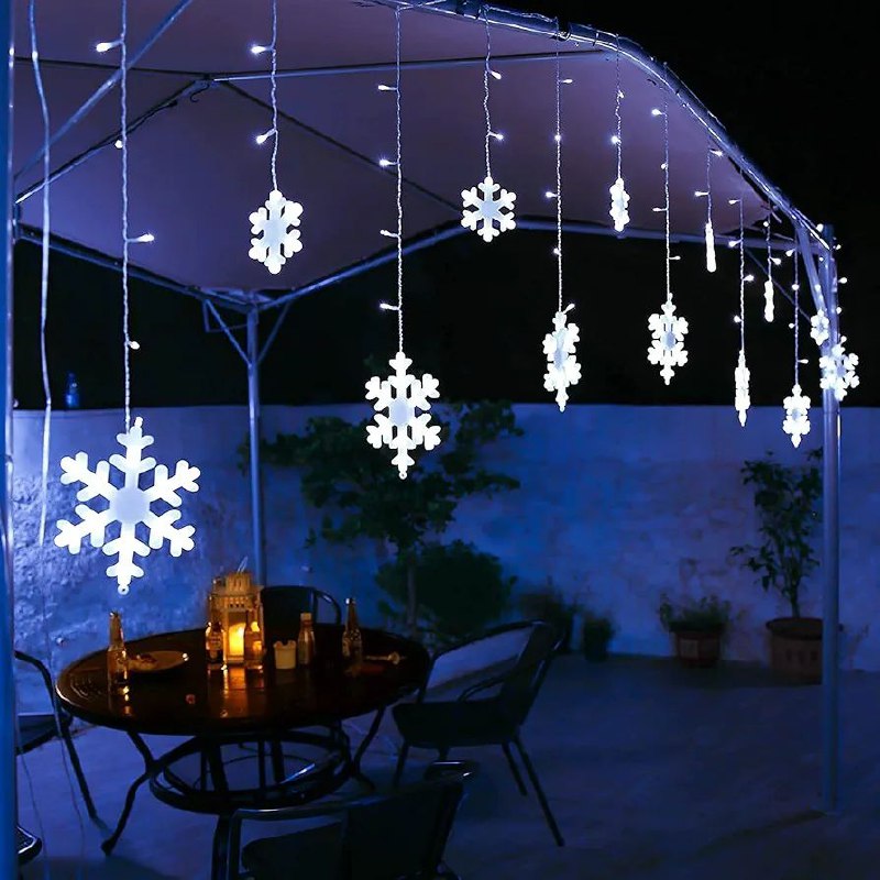 LUCES DECORATIVAS NAVIDEÑAS CORTINA DE LUZ LED BLANCA CON DISEÑO DE COPO DE NIEVE 18.5X11X18.5CM