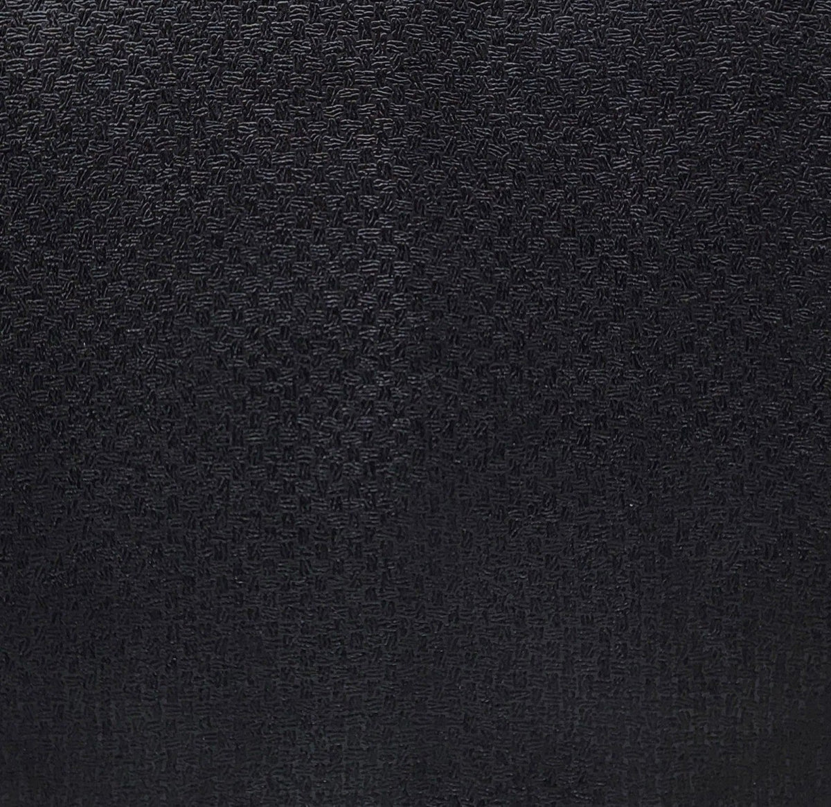 CORTINA BLACKOUT COLOR NEGRO CON OJALES DE METAL 1 PANEL HPC POLO 132X228CM