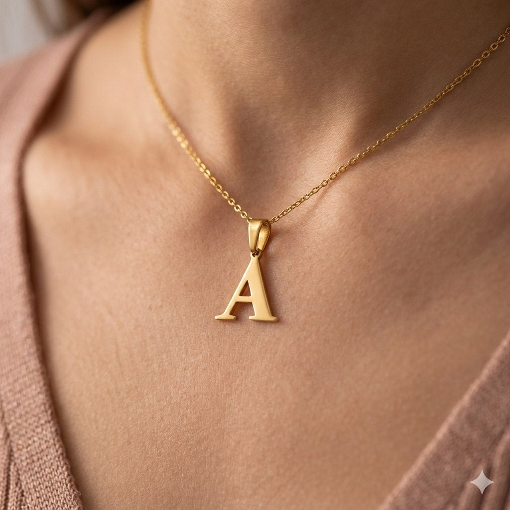 DIJE DE ORO 10K CON LETRA A 1.5CM PESO: 0.8G