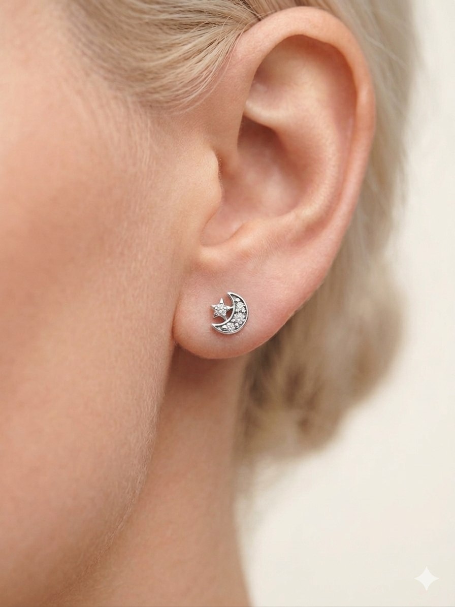ARITOS PANDORA DE PLATA 9.25 CON FORMA DE LUNA Y ESTRELLA PESO 1.0G