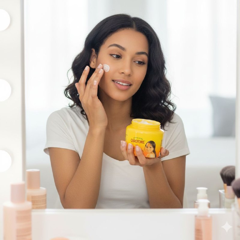 CREMA FACIAL ACLARANTE E HIDRATANTE CON CAROTENO NATURAL CAROTONE NATURAL GLOW 135ML