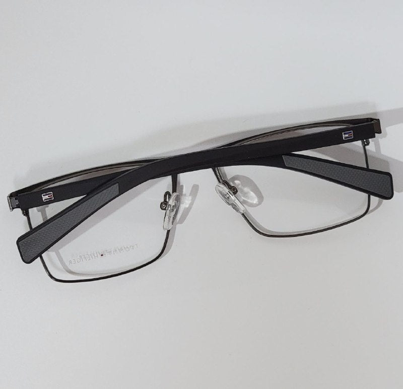 LENTES ORIGINALES PARA GRADUAR TOMMY HILFIGER