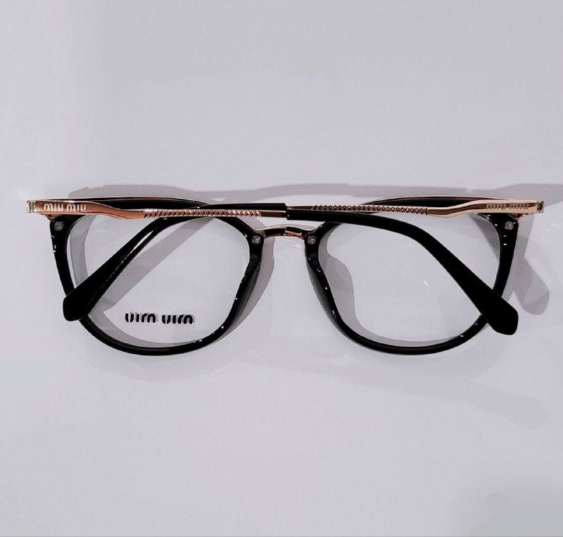LENTES ORIGINALES PARA GRADUAR MIU MIU