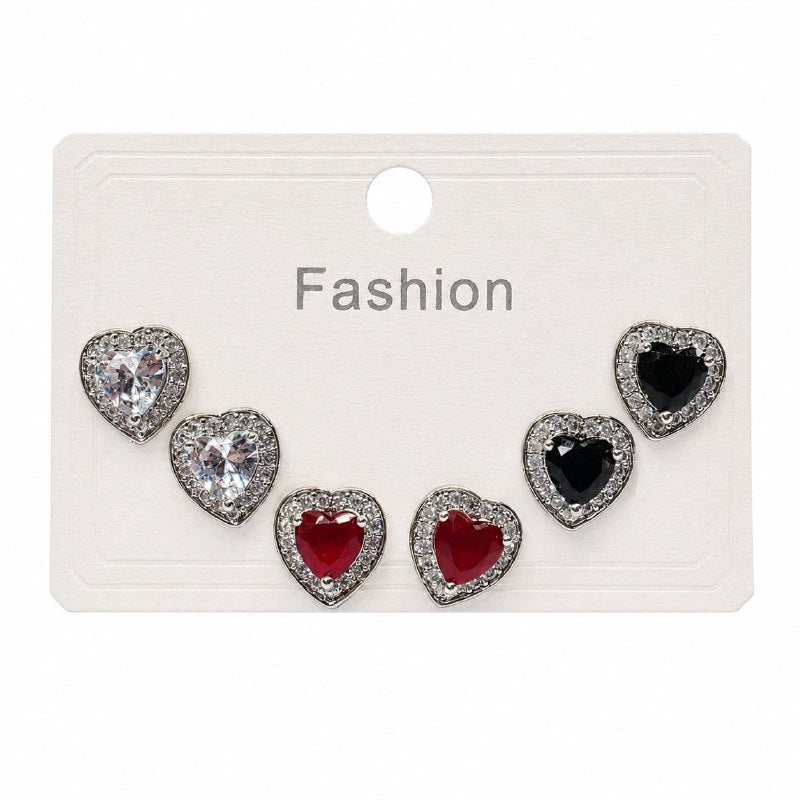 ARITOS DE ENCHAPE PARA DAMA CON DISEÑO CORAZONES BLANCO, ROJO Y NEGRO 2CM