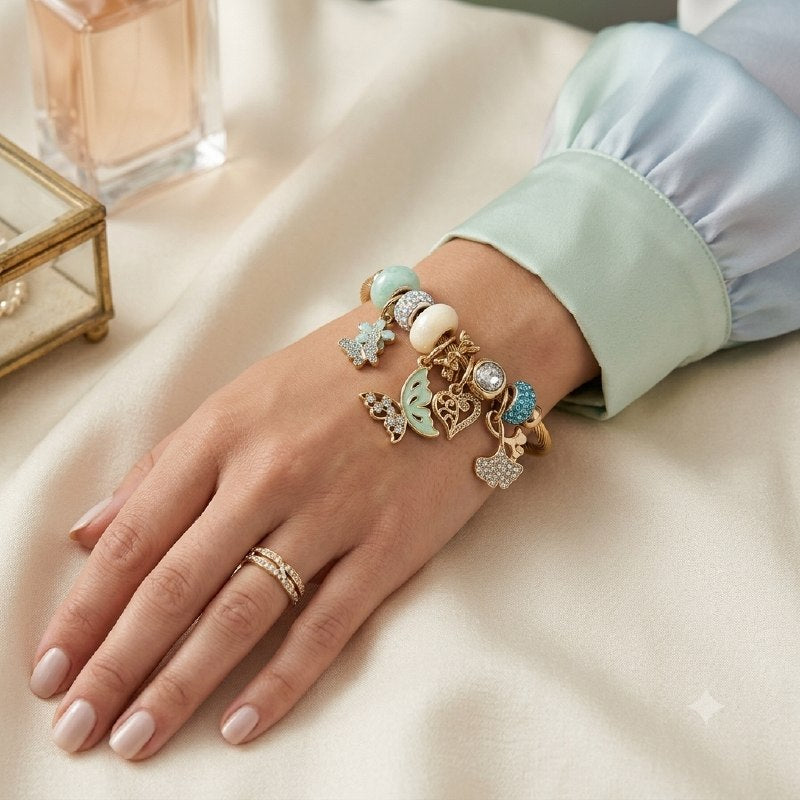 PULSERA DE ENCHAPE PARA DAMA CON DISEÑO DE MARIPOSA Y CORAZON