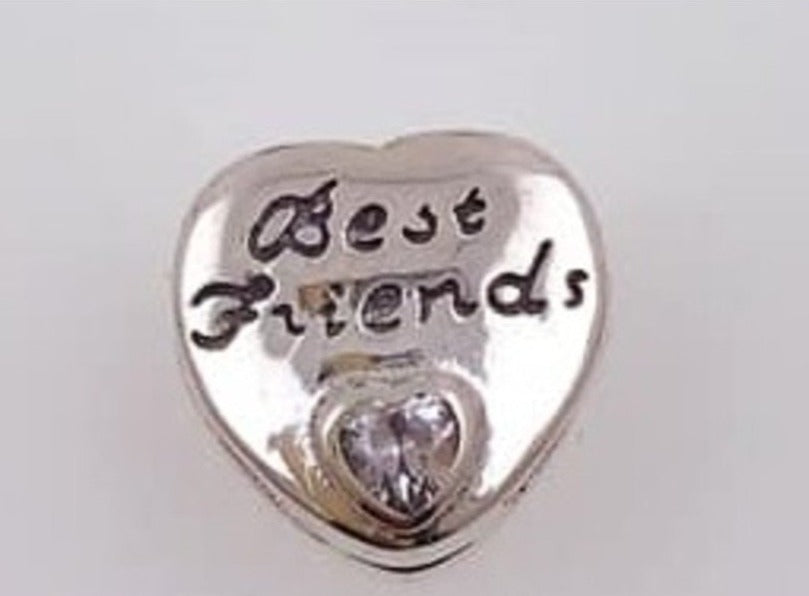 PCHARM765 CORAZON CON LA FRASE MEJORES AMIG@S