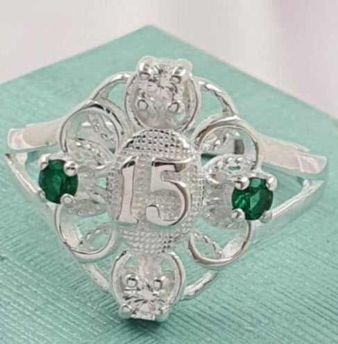PANI1702C ANILLO 15 AÑOS OVALADO PIEDRAS VERDES, PLATA 925