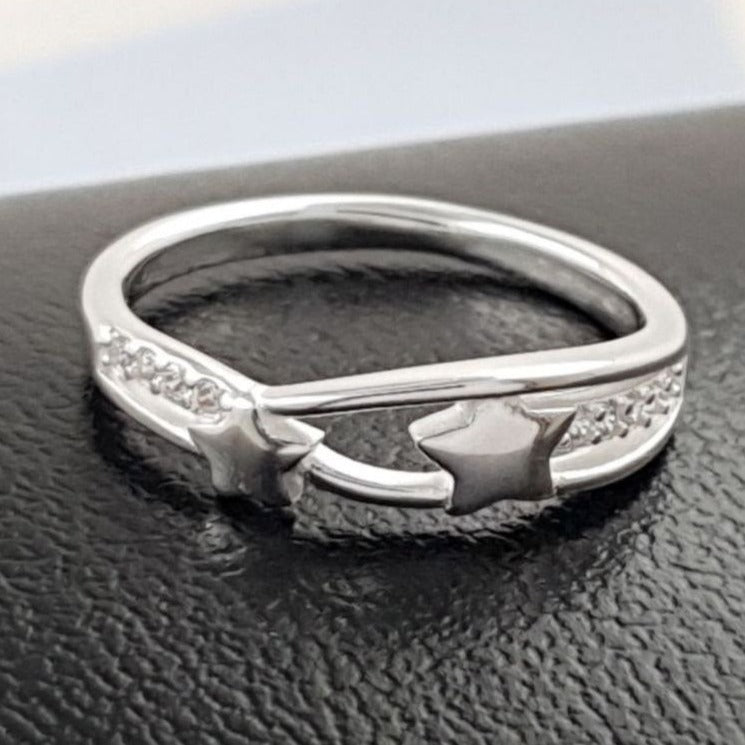 PANI1806B ANILLO CON ESTRELLAS, PIERAS TRANSPARENTES PLATA 925