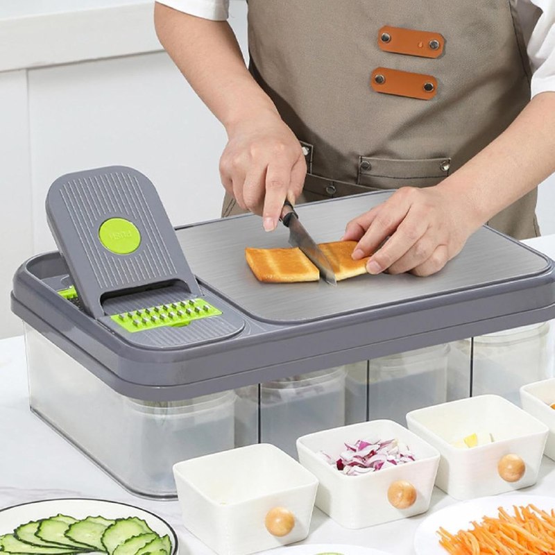 MAQUINA CHISMOLERA DE 28 PIEZAS MULTIUSOS TODO EN UNO, CUCHILLAS INTERCAMBIABLES DE ACERO INOXIDABLE Y 4 COMPARTIMIENTOS CUTTING BOARD 13X30X45CM