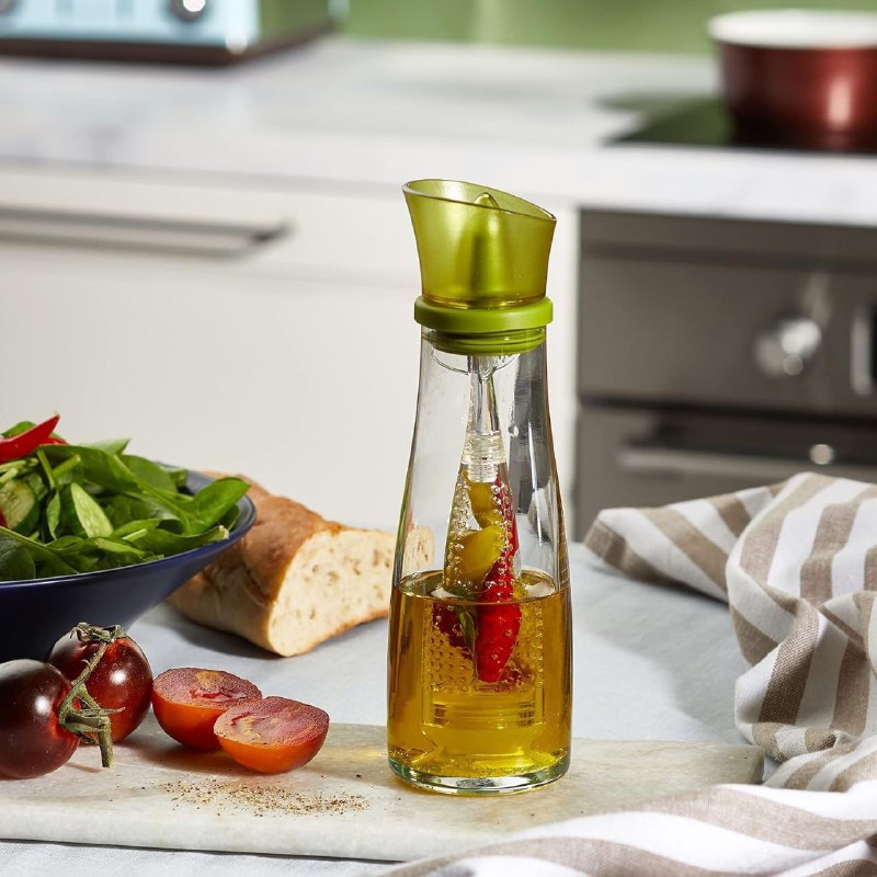 BOTELLA DISPENSADORA DE ACEITE AROMATIZADO CON ESPECIAS, AJOS,ETC DE VIDRIO BOROSILICATO, SILICONA FLEXIBLE Y PLASTICO RESISTENTER GLASS OIL BOTTLE 500ML