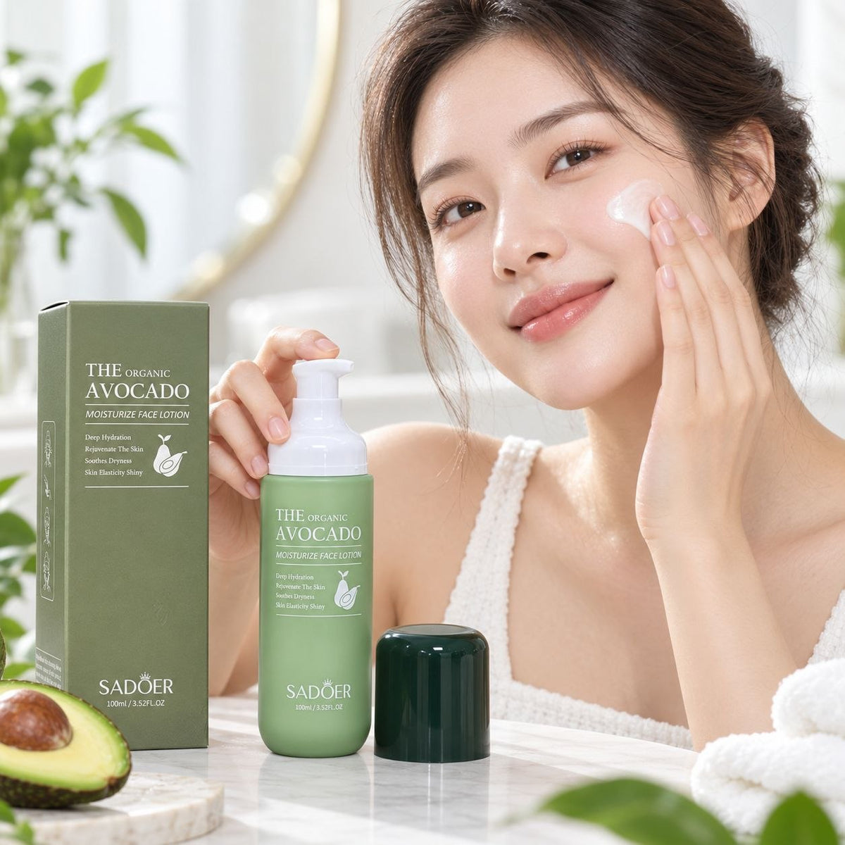 CREMA FACIAL DE AGUACATE, LOCION HIDRATANTE, TEXTURA HIDRATANTE, SUAVE Y ELASTICA SADOER THE ORGANIC AVOCADO 100ML