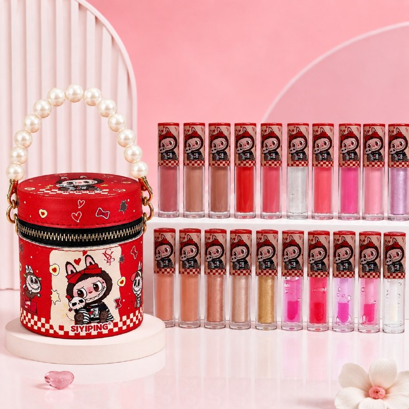 ESTUCHE DE LABIALES LÍQUIDOS ROSITA FRESITA, STITCH Y LABUBU SIYIPING EDICIÓN COLECCIONABLE 20 TONOS