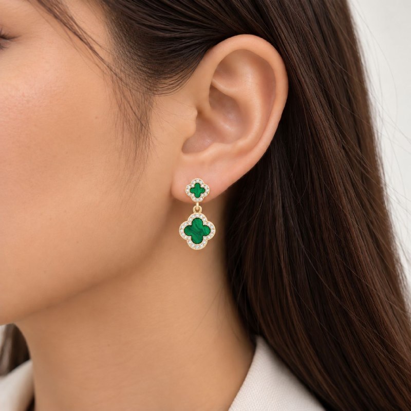 ARITOS DE ENCHAPE PARA DAMA CON DISEÑO DE FLOR 2CM (DUPE DE VAN CLEEF)