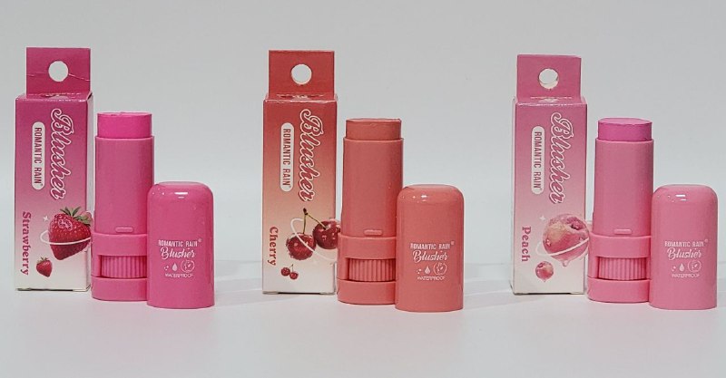 BLUSH EN BARRA DE ACABADO FRESCO Y NATURAL ROMANTIC RAIN