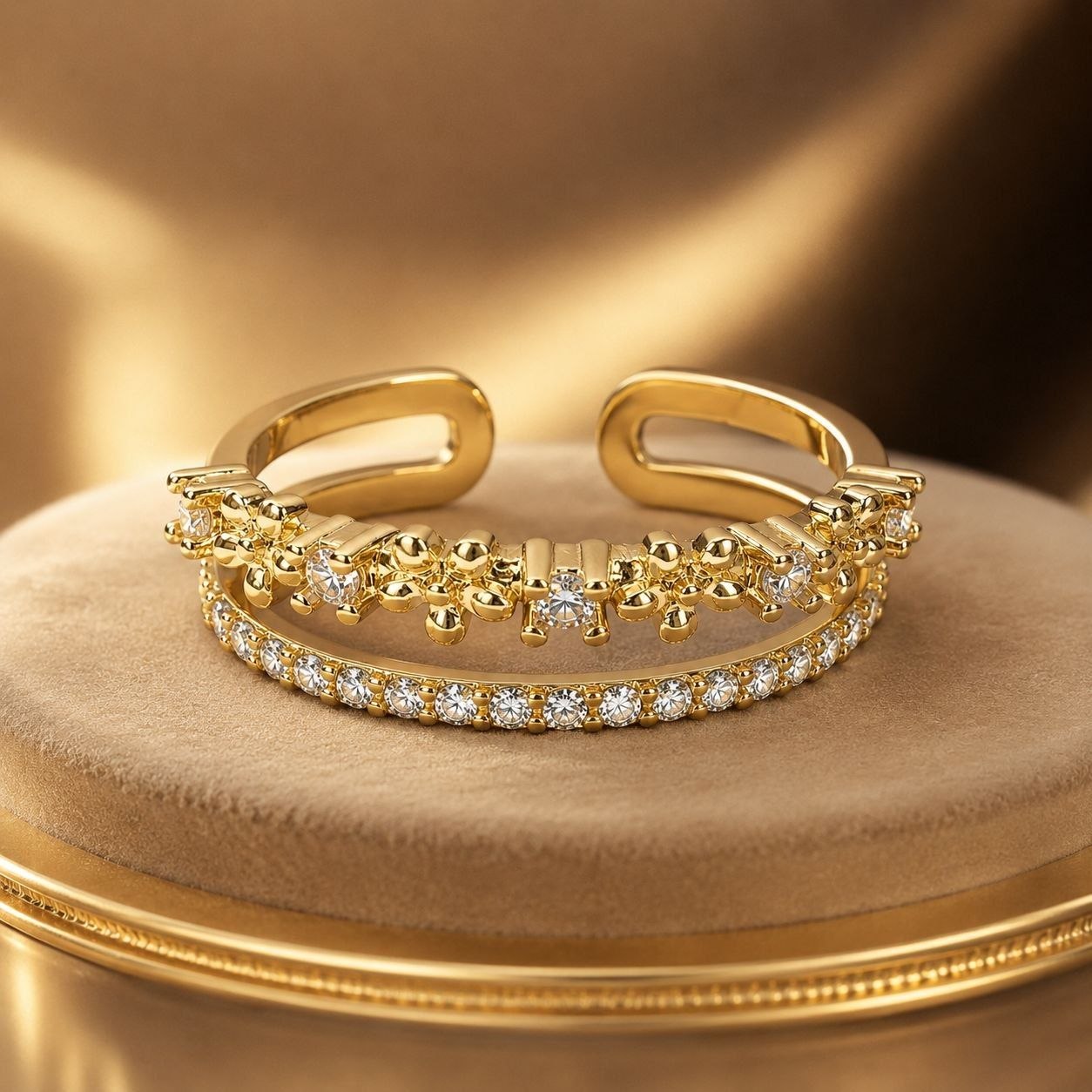 ANILLO DE ENCHAPE PARA DAMA CON DOBLE BANDA Y CIRCONES BRILLANTES