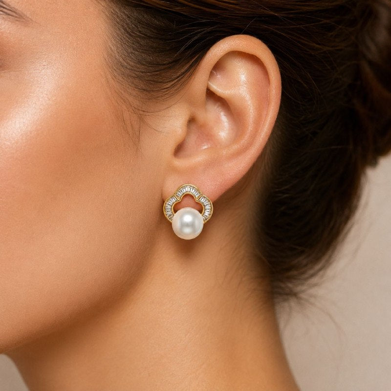 ARITOS DE ENCHAPE PARA DAMA CON DISEÑO DE PERLA 1.5CM
