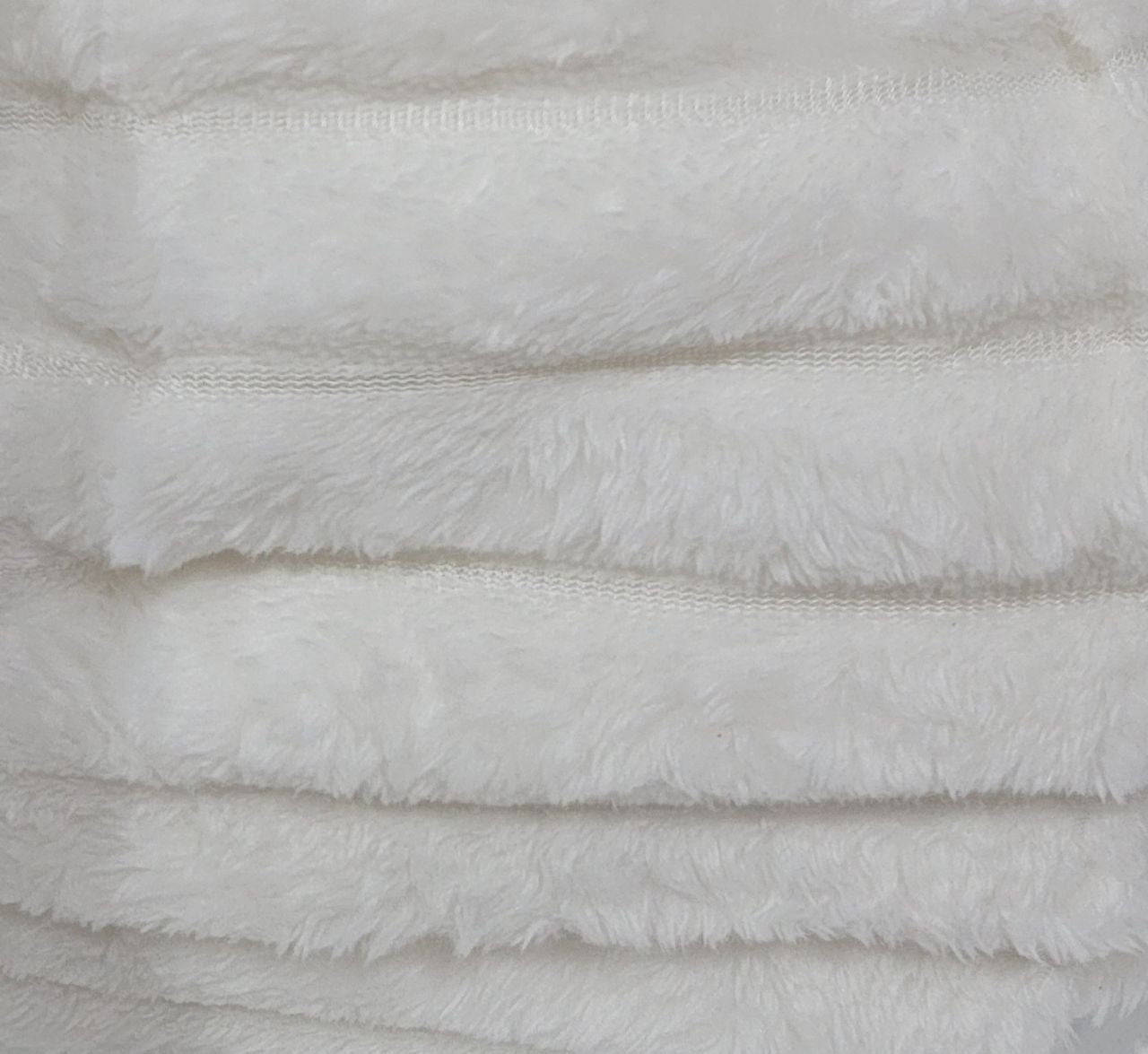 COBIJA FRAZADA CORAL CON TACTO ATERCIOPELADO COZY LIVING 127X152CM
