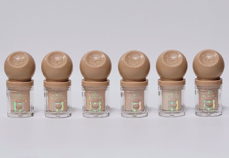 CORRECTOR CONCELAER LIQUIDO MATE CON DURACION DE 24H, 6 TONOS WARDABEAUTY