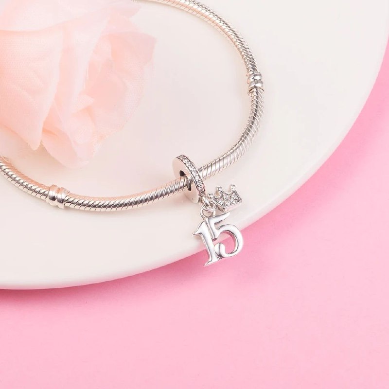 PCHARM4099 FORMA 15 AÑOS PANDORA PLATA 9.25