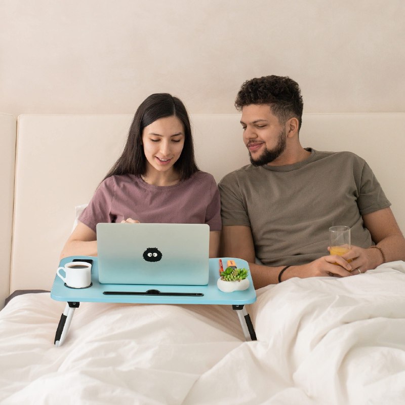 MESA PLEGABLE PORTATIL MULTIUSOS ERGONOMICA PARA CAMA 60X40X27CM