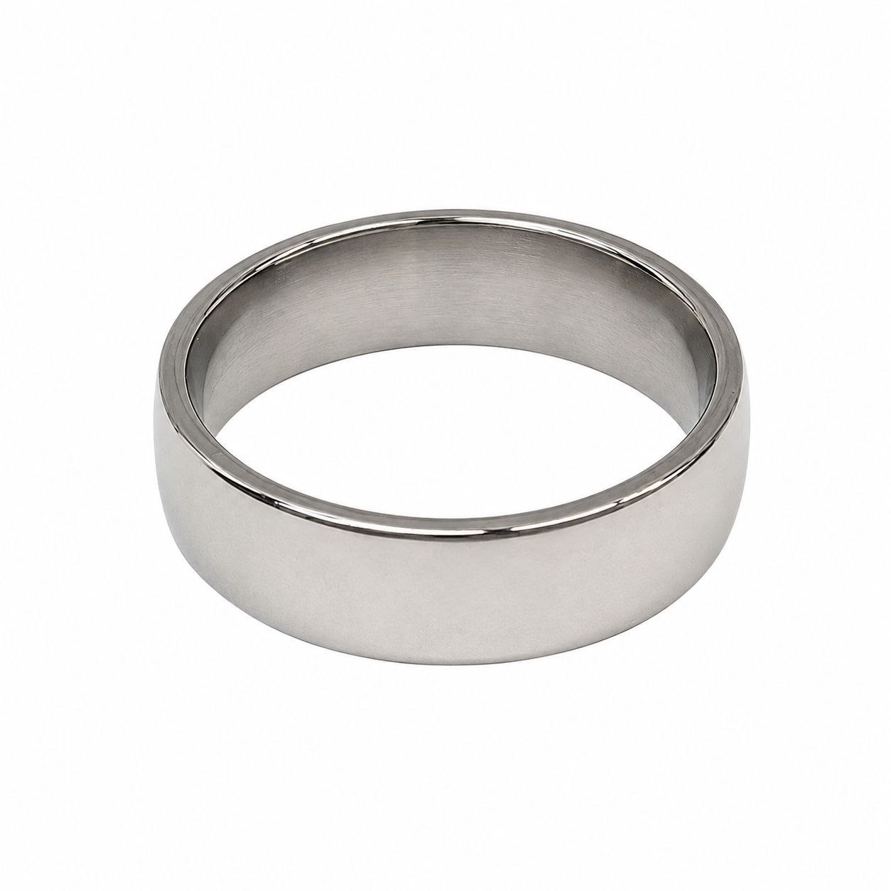 ANILLO DE ENCHAPE PARA CABALLERO CON DISEÑO LISO Y ACABADO PLATEADO CROMADO