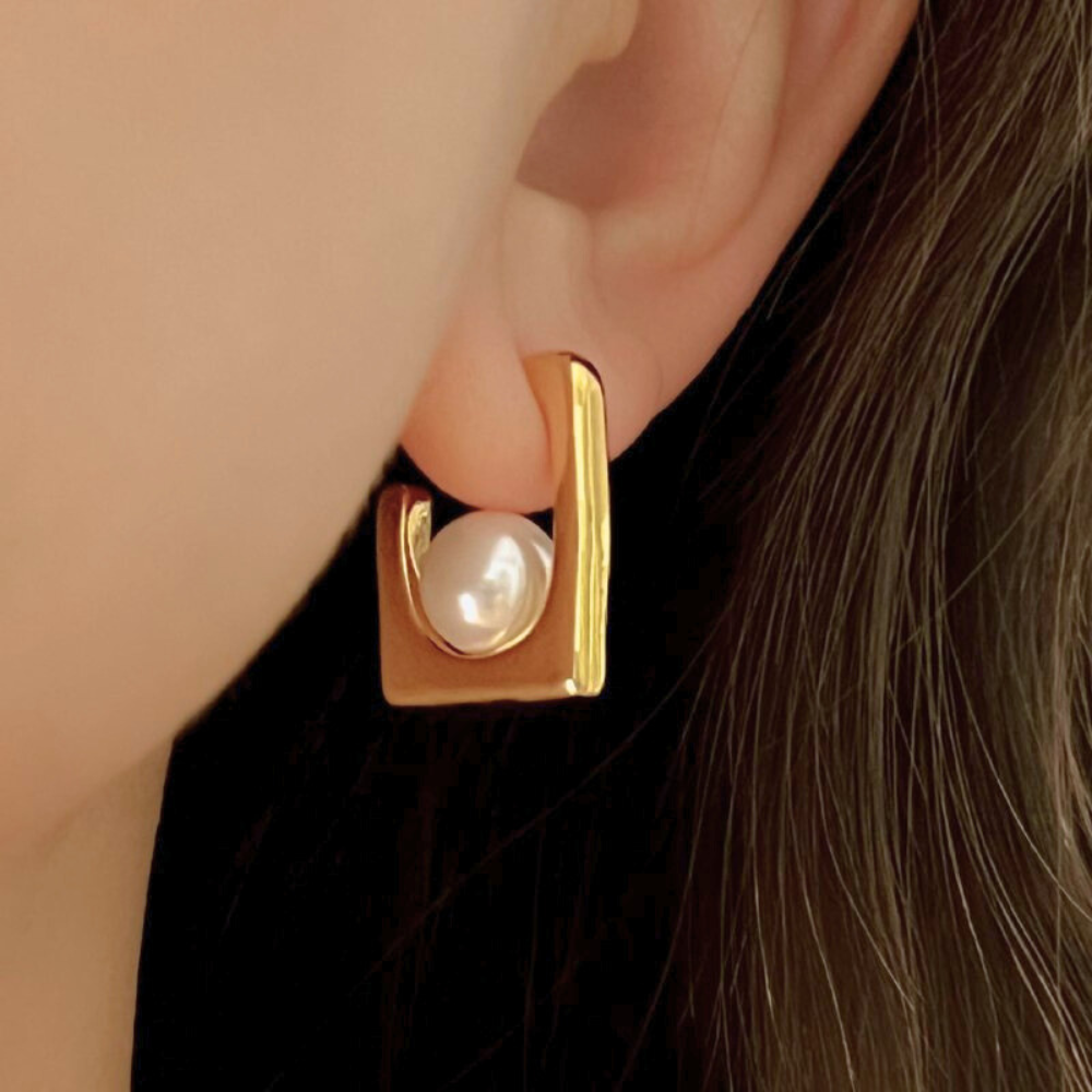 EARI3733