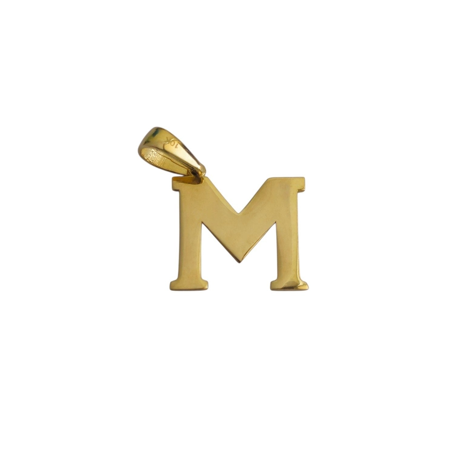 DIJE DE ORO 10K CON LETRA M 1.5CM PESO: 1.3G