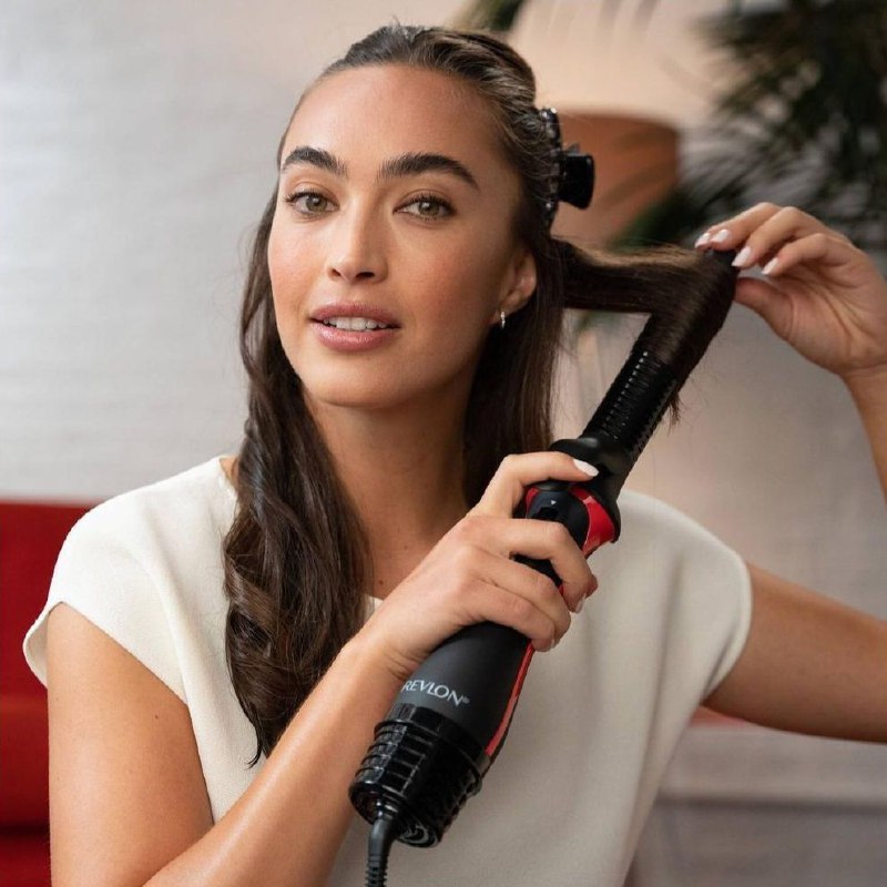 RIZADORA ENCOLOCHADORA CON SECADO EN UN SOLO PASO DE AIRE CALIENTE REVLON