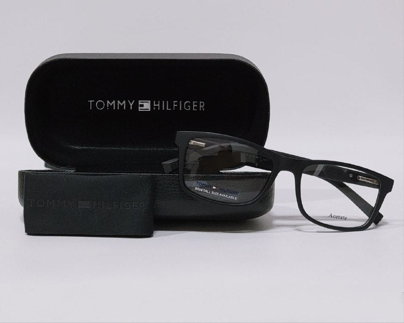LENTES ORIGINALES PARA GRADUAR TOMMY HILFIGER