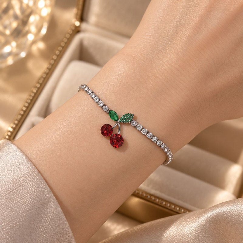PULSERA DE ENCHAPE PARA DAMA CON DISEÑO DE CEREZA 18CM
