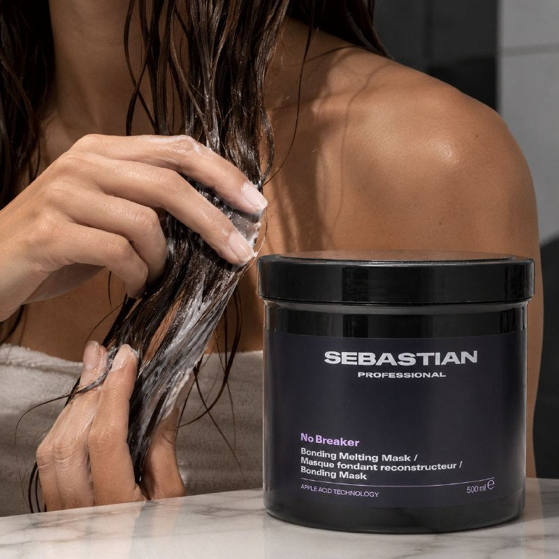 MASCARILLA CAPILAR REPARADORA INTENSIVA DE LAS FIBRAS CAPILARES SEBASTIAN PROFESSIONAL 500ML