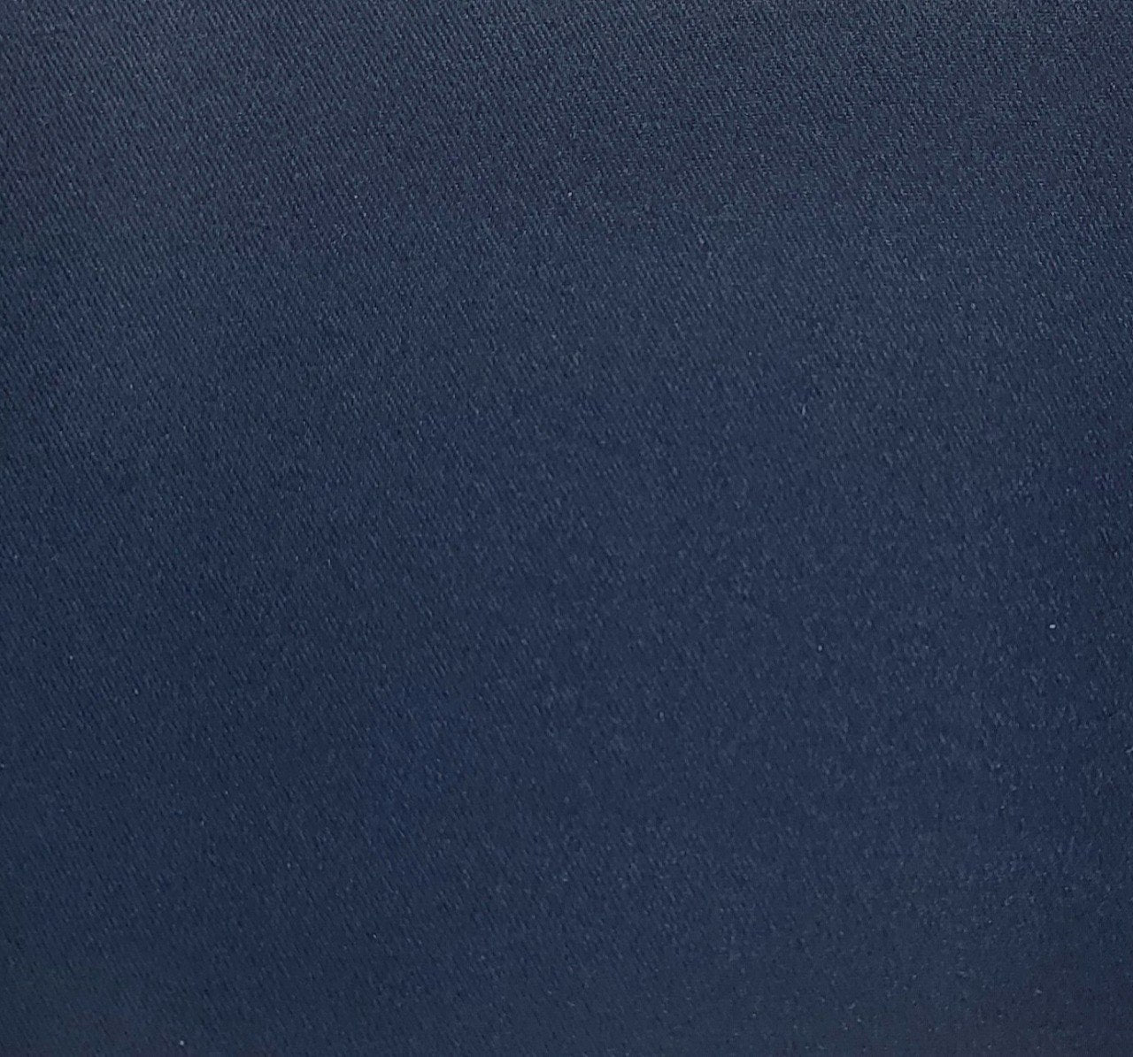 CORTINA BLACKOUT COLOR AZUL MARINO CON OJALES DE METAL 1 PANEL HPC POLO 132X228CM