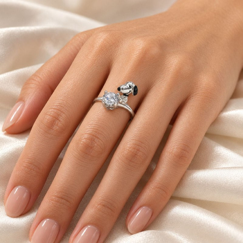 ANILLO DE PLATA 9.25 PARA DAMA CON DISEÑO DE CIRCON Y SNOOPY 2.3G