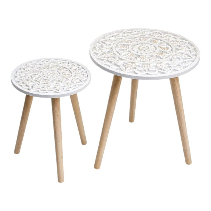 SET DE MESAS LATERALES ARTESANALES EN ACABADO BLANCO Y DORADO ENVEJECIDO MESAS AUXILIARES BOHEMIAS DE MADERA TALLADA  2 PIEZAS