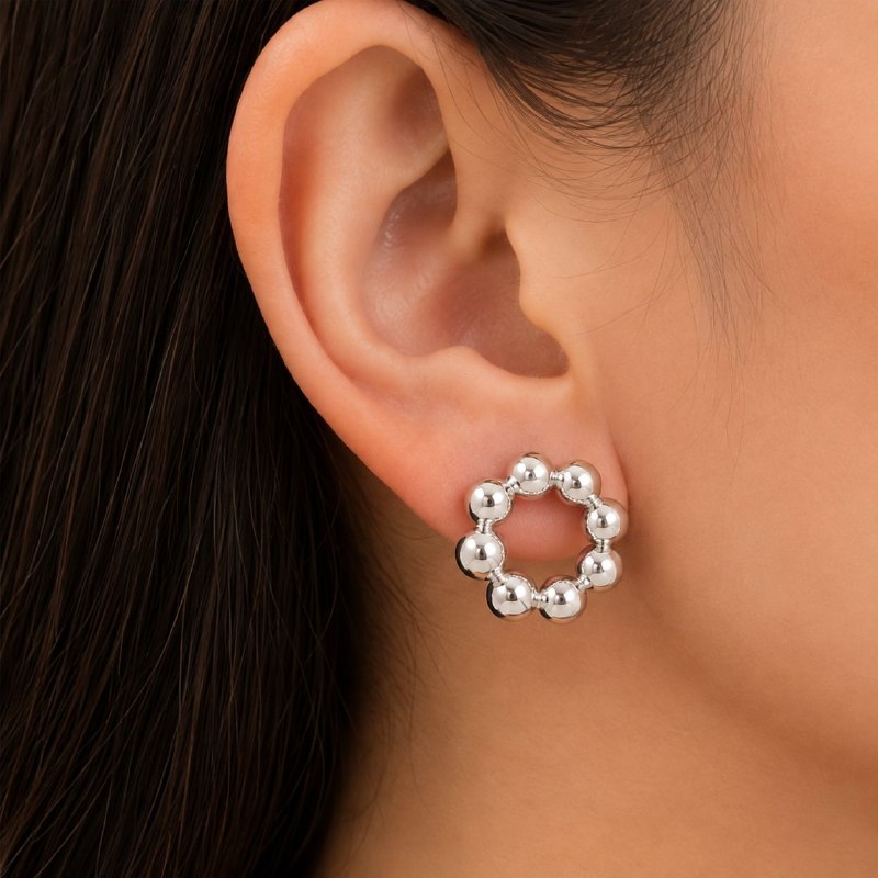 ARGOLLAS DE ENCHAPE PARA DAMA CON DISEÑO DE FLOR DE ESFERAS 2CM