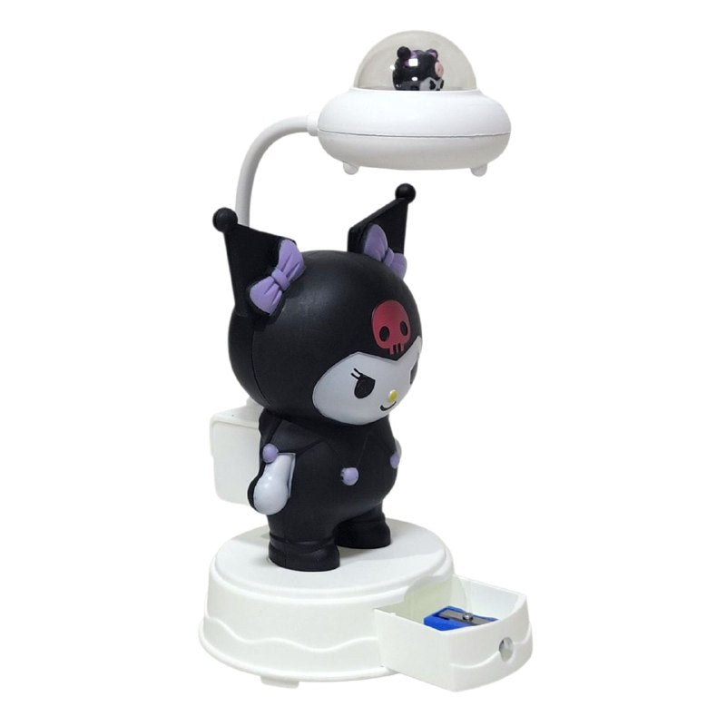 LAMPARA DE MESA RECARGABLE KUROMI CON SACAPUNTAS TABLE LAMP 3 COLORES