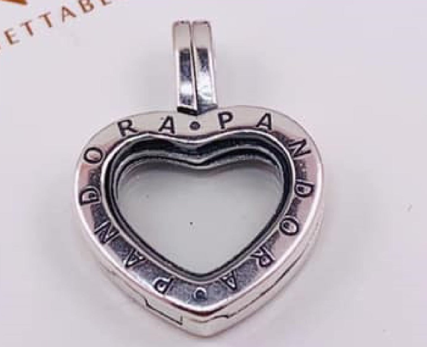 PDIJE1073  COLLAR DE CRISTAL EN FORMA DE CORAZON